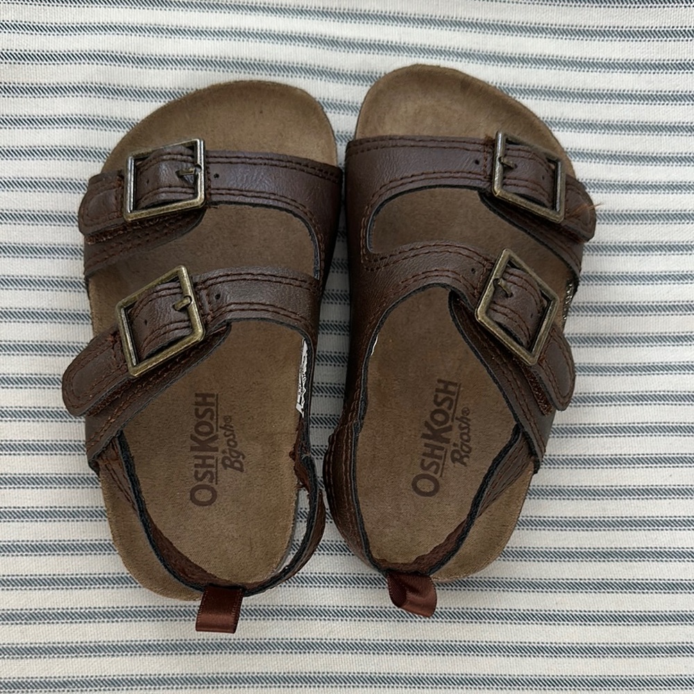 OshKosh B'gosh Brown Sandals with Adjustable Straps NWOT